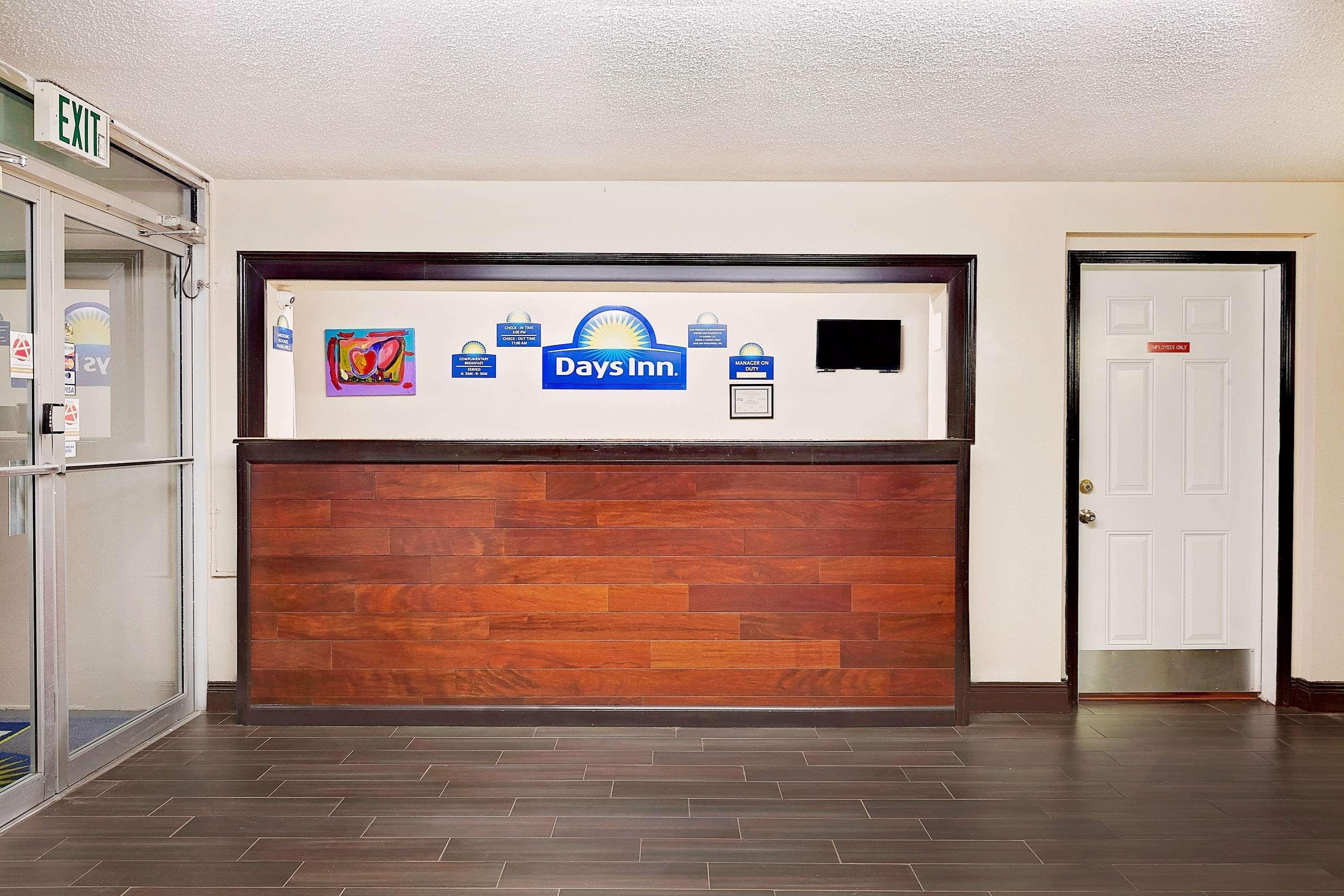 Days Inn By Wyndham Lafayette Near Lafayette Airport Esterno foto
